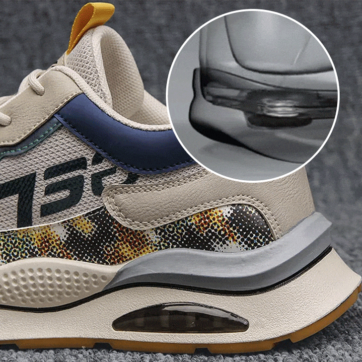 エアクッション付きスニーカー