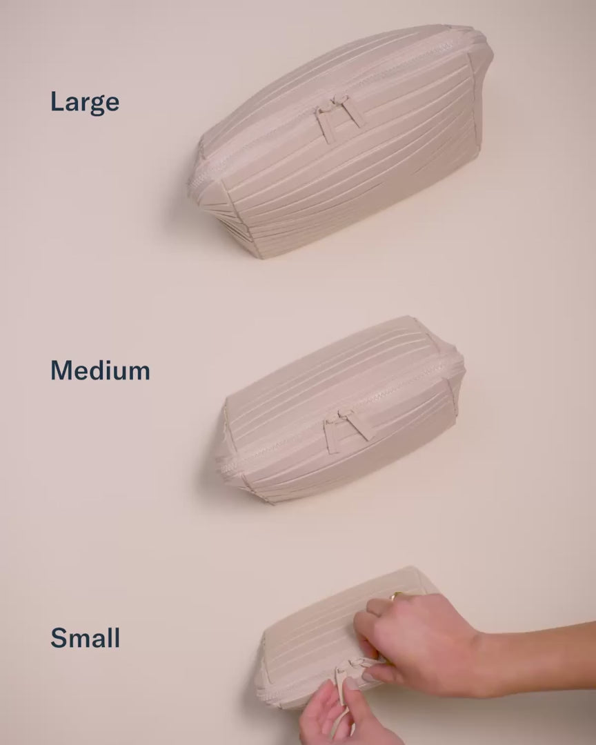 The large blush traveller